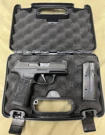 SIG SAUER P365 9MM LUGER (9x19 PARA) - Image 1 of 19