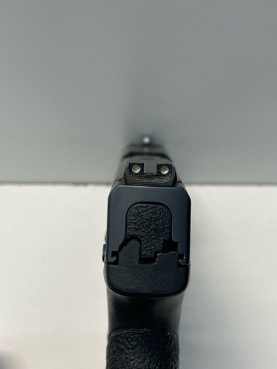 SMITH & WESSON M&P9 SHIELD 9MM LUGER (9x19 PARA) - Image 4 of 12