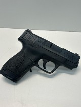 SMITH & WESSON M&P9 SHIELD 9MM LUGER (9x19 PARA) - Image 2 of 12