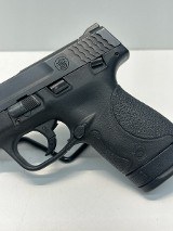 SMITH & WESSON M&P9 SHIELD 9MM LUGER (9x19 PARA) - Image 3 of 12