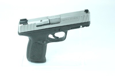 SMITH & WESSON SD40VE 40 Smith & Wesson - Image 1 of 19