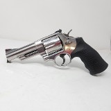 SMITH & WESSON 629 4" .44 MAGNUM - Image 2 of 25