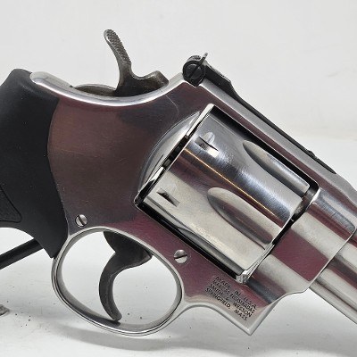 SMITH & WESSON 629 4" .44 MAGNUM - Image 14 of 25