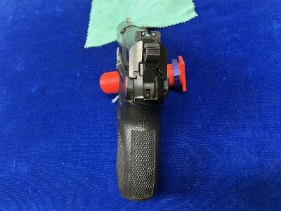 BERSA THUNDER 9 Ultra Compact Pro 9MM LUGER (9x19 PARA) - Image 3 of 4