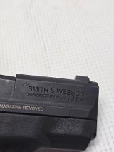 SMITH & WESSON M&P9 SHIELD 9MM LUGER (9x19 PARA) - Image 5 of 12