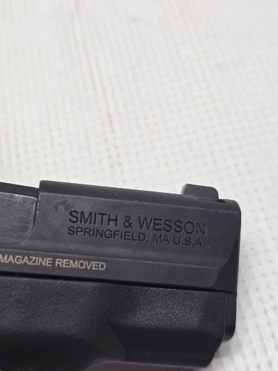 SMITH & WESSON M&P9 SHIELD 9MM LUGER (9x19 PARA) - Image 5 of 12