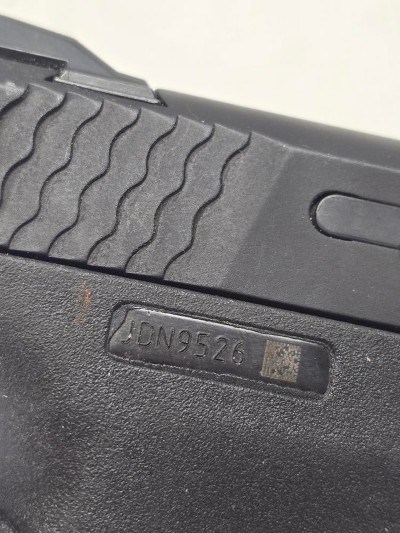 SMITH & WESSON M&P9 SHIELD 9MM LUGER (9x19 PARA) - Image 4 of 12