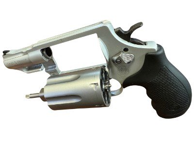 SMITH & WESSON GOVERNOR .45 Colt, 45-ACP, .410 - Image 3 of 4