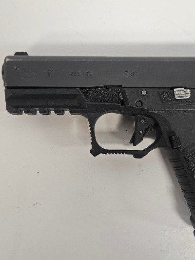 GLOCK 19 GEN 3 9MM LUGER (9x19 PARA) - Image 6 of 10