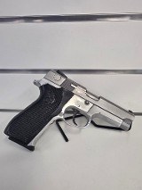 SMITH & WESSON 5943 .9mm - Image 5 of 10