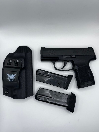 SIG SAUER P365 9MM LUGER (9x19 PARA) - Image 1 of 10