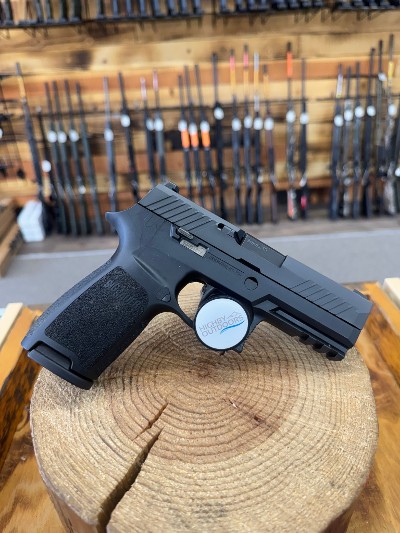 SIG SAUER P320 CARRY *FACTORY REFURBISHED 9MM LUGER (9x19 PARA) - Image 1 of 5
