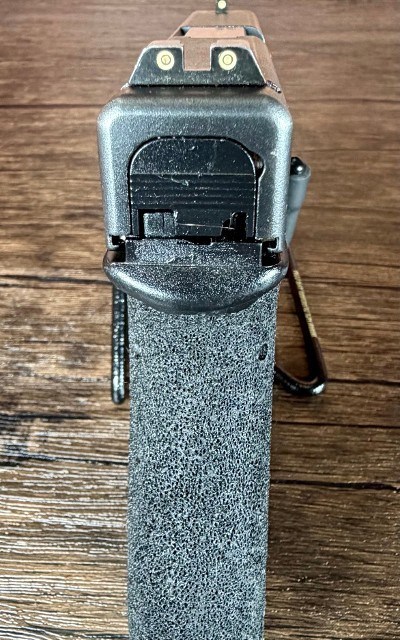GLOCK 23, PRE-BAN 1992 G23 Gen 2 40 S&W 4.02".40 S&W - Image 5 of 8
