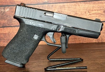 GLOCK 23, PRE-BAN 1992 G23 Gen 2 40 S&W 4.02".40 S&W - Image 2 of 8