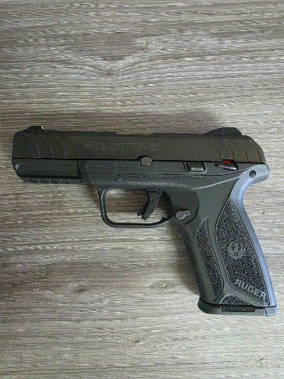 RUGER SECURITY-9 9MM LUGER (9x19 PARA) - Image 1 of 8