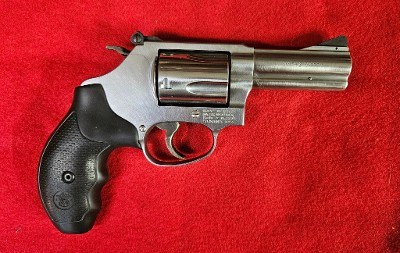 SMITH & WESSON 60 .357 MAG - Image 3 of 5
