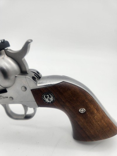 RUGER Single Six .22 WMR - Image 10 of 13