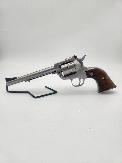 RUGER Single Six .22 WMR - Image 1 of 13