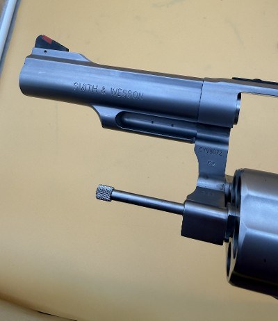 SMITH & WESSON 69 .44 MAGNUM - Image 10 of 12