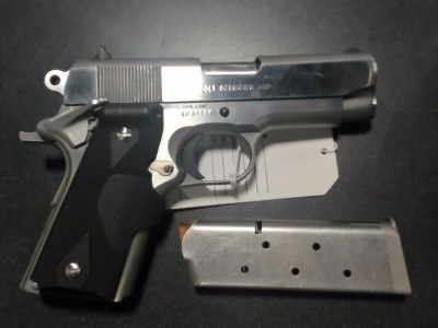 COLT MK IVSERIES 80 OFFICER&sbquo;S ACP 45 ACP (45 Auto) - Image 2 of 6