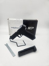 SMITH & WESSON MP22X .22 LR