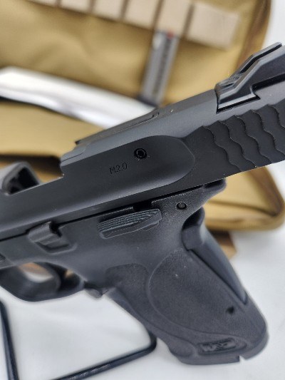 SMITH & WESSON M&P 380 Shield EZ .380 ACP - Image 5 of 10
