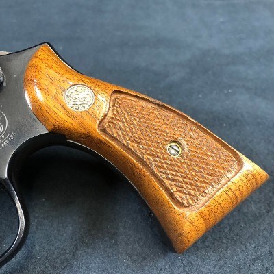 SMITH & WESSON 10-7 .38 SPL - Image 3 of 8