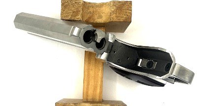 BOND ARMS TEXAS DEFENDER .45 LC/.410 GA - Image 3 of 5