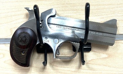 BOND ARMS TEXAS DEFENDER .45 LC/.410 GA - Image 2 of 5