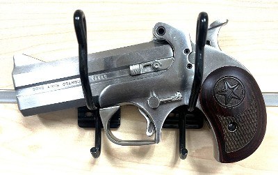 BOND ARMS TEXAS DEFENDER .45 LC/.410 GA - Image 1 of 5