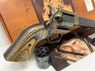 HERITAGE MFG. ROUGH RIDER .22 LR/.22 WMR - Image 6 of 12