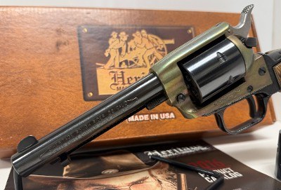 HERITAGE MFG. ROUGH RIDER .22 LR/.22 WMR - Image 2 of 12