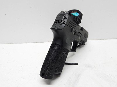 SIG SAUER P320 9MM LUGER (9x19 PARA) - Image 6 of 11