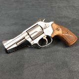 SMITH & WESSON 60-15 .357 MAG - Image 3 of 9
