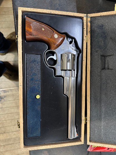 SMITH & WESSON MODEL 629 .44 MAGNUM - Image 3 of 3