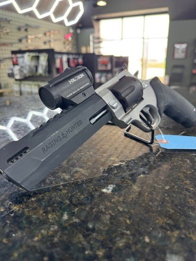 TAURUS TAURUS RAGING HUNTER .44 MAGNUM - Image 2 of 3