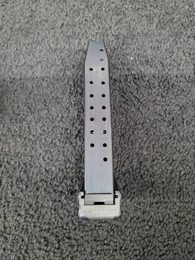 CANIK tp9sfx 9MM LUGER (9x19 PARA) - Image 2 of 8