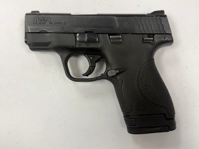 SMITH & WESSON M&P40 SHIELD .40 S&W - Image 2 of 10