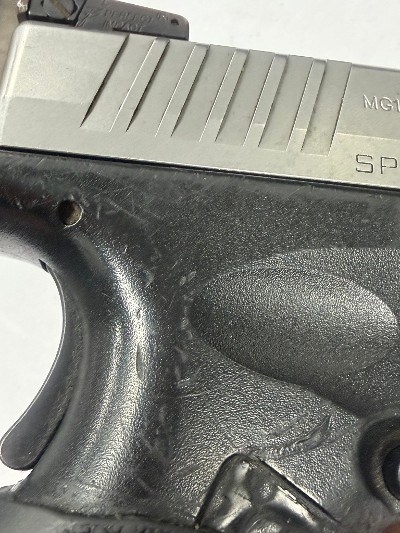 SPRINGFIELD ARMORY XDM .40 S&W - Image 6 of 12