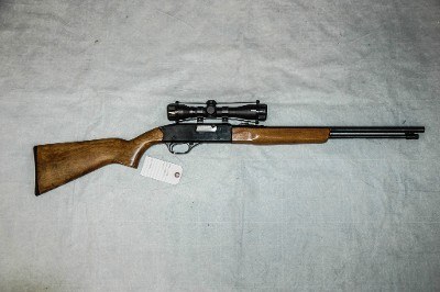 WINCHESTER 190 .22 LR - Image 1 of 17