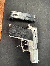 SMITH & WESSON 669 9MM LUGER (9x19 PARA)