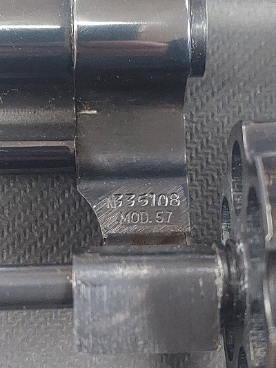 SMITH & WESSON 57 .41 REM MAG - Image 2 of 25