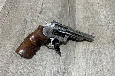 SMITH & WESSON 66 .357 MAG - Image 5 of 13