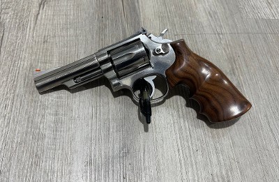 SMITH & WESSON 66 .357 MAG - Image 1 of 13