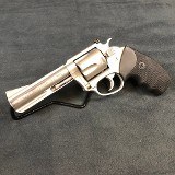 CHARTER ARMS TARGET BULLDOG (74442) .44 S&W SPECIAL - Image 2 of 8