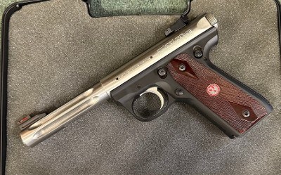 RUGER MK III Target SS Fluted .22 LR - Image 3 of 3