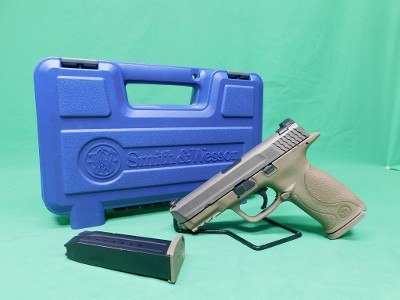 SMITH & WESSON M&P9 9MM LUGER (9X19 PARA) - Image 1 of 9