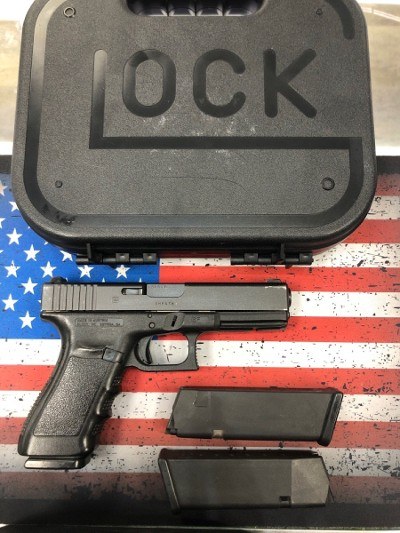 GLOCK 21 .45 - Image 9 of 9