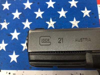 GLOCK 21 .45 - Image 4 of 9
