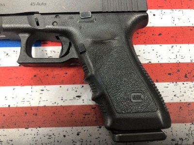 GLOCK 21 .45 - Image 2 of 9